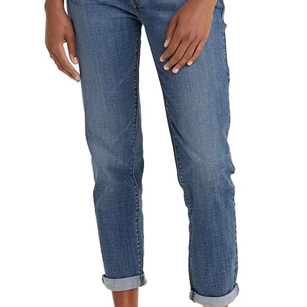 Levis boyfriend 32